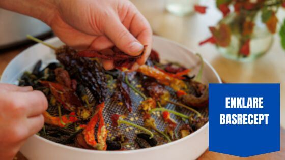 Generisk omslagsbild för torkning: röd chili bunden som ristra