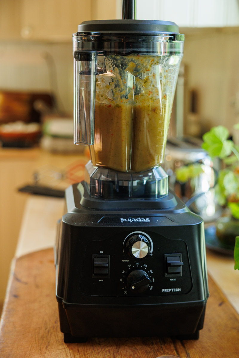 Äppel- och chiliblandningen mixas slät